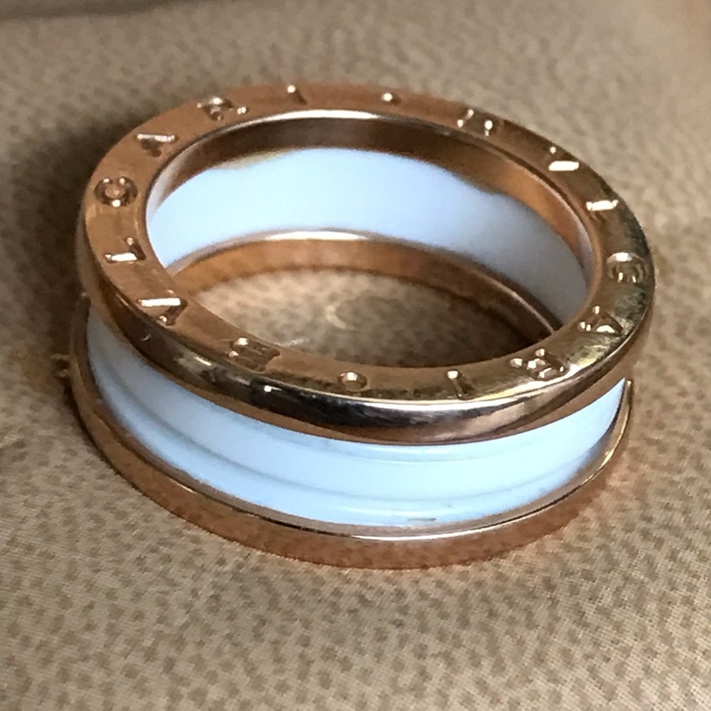 Authentic Bulgari B Zero1 18k RG & White Ceramic Ring. us sz 8. Unisex